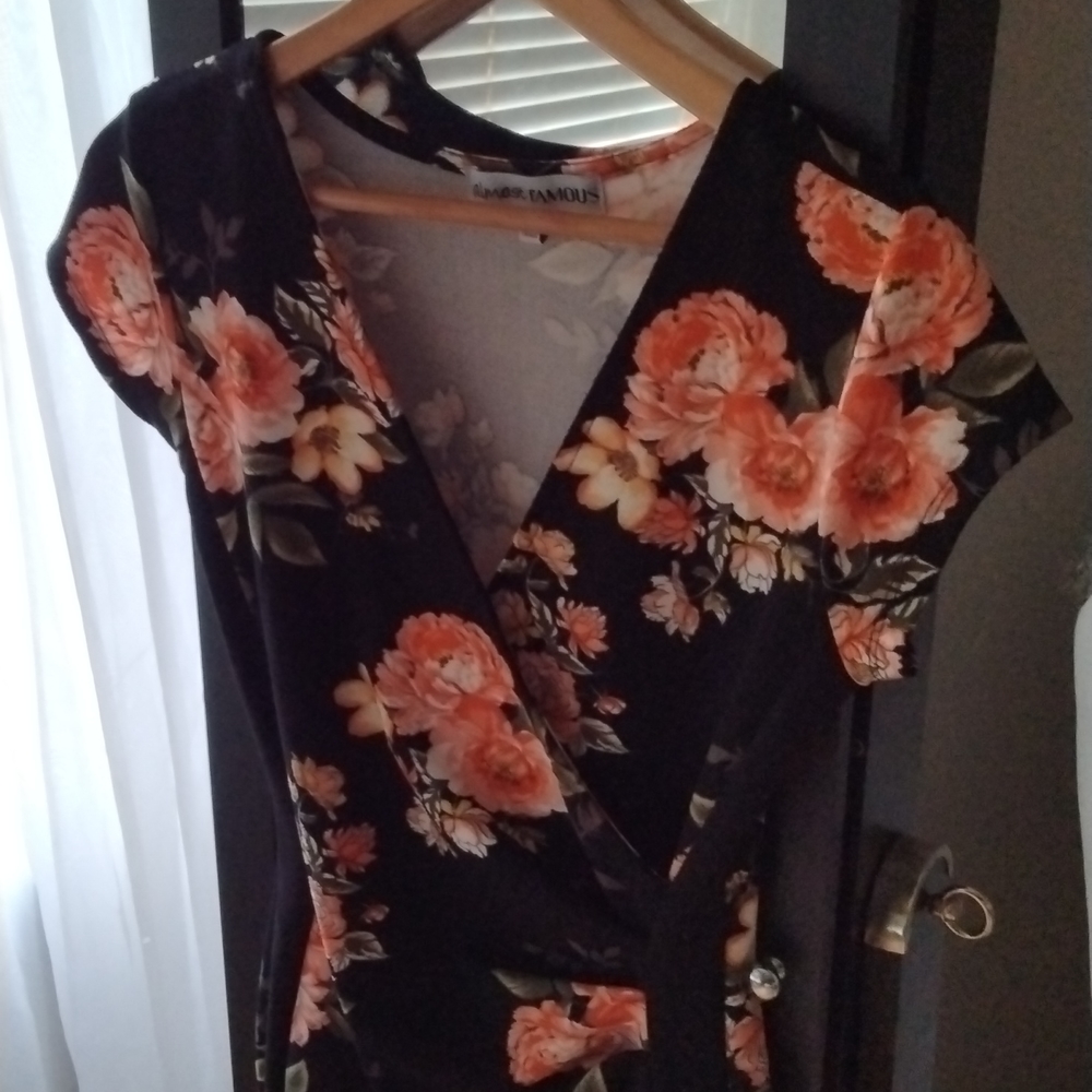 Flower dress, size small